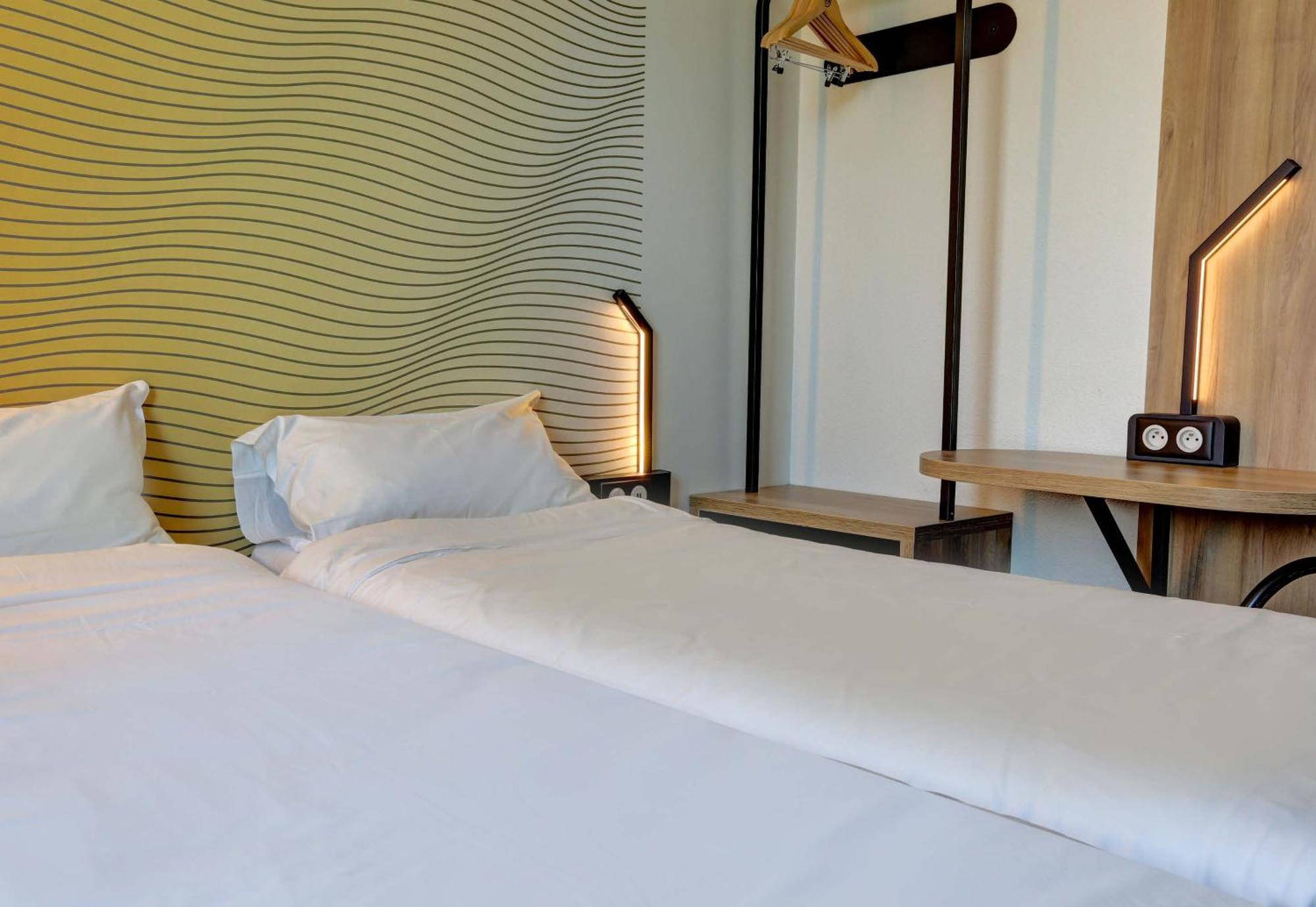B&B Hotel Reims Bezannes Eksteriør bilde