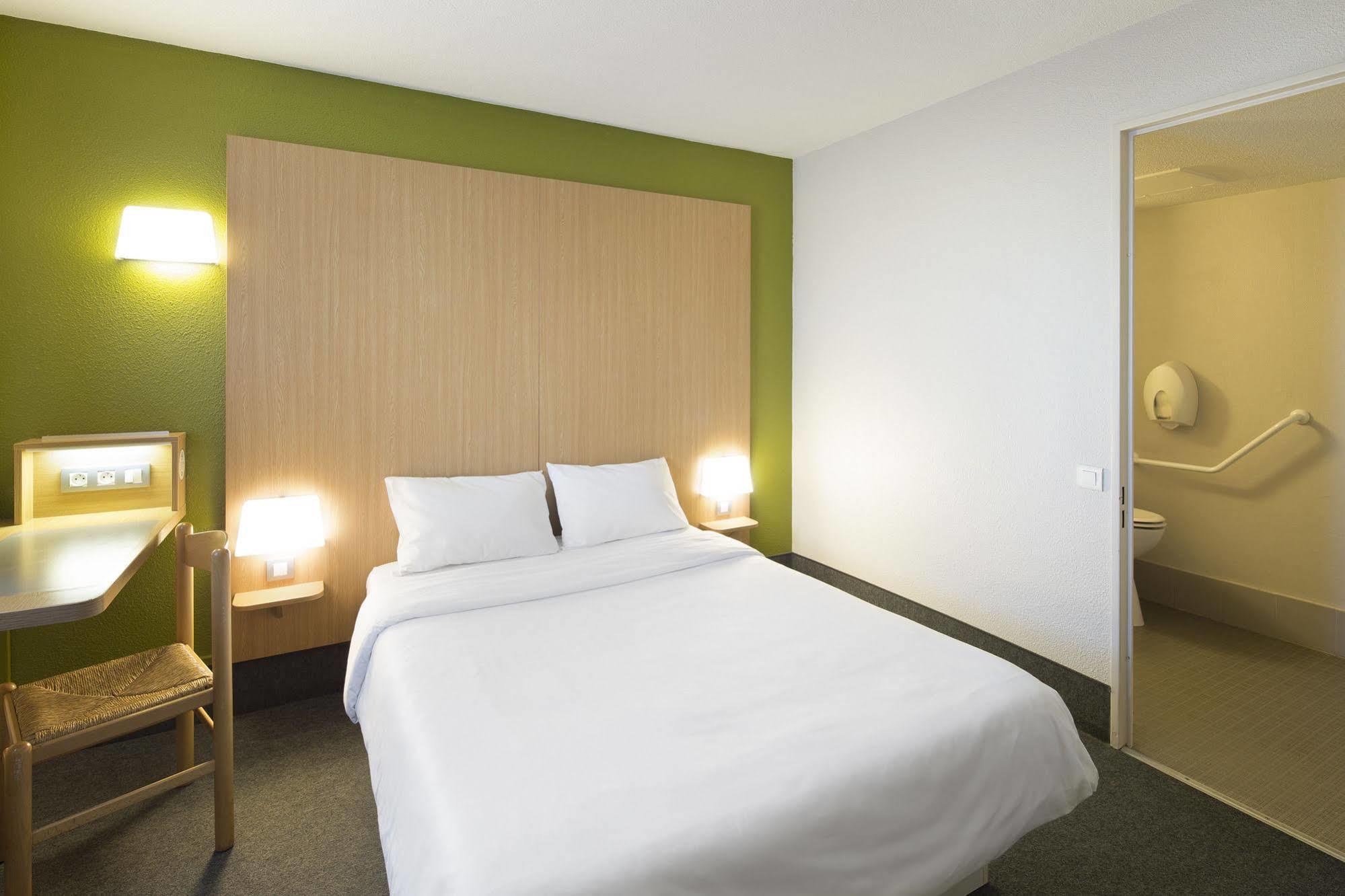 B&B Hotel Reims Bezannes Eksteriør bilde